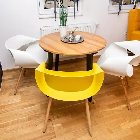 5 Min Walk To Bascarsija! Wow! Apartment *